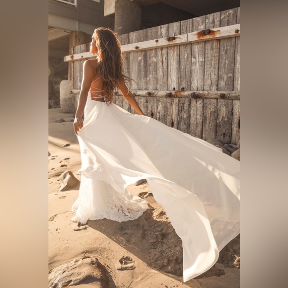 Remarkable Moment White Floral Embroidered Lace-Up Maxi Dress - Picture 4 of 5